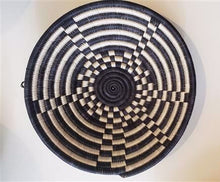 Load image into Gallery viewer, Rwandan Fruit Baskets